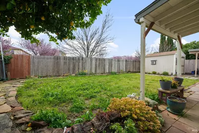 196 Somerville Drive, Vacaville, CA 95687 - Photo 29