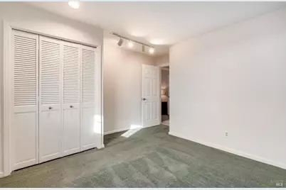 2908 Victoria Court, Napa, CA 94558 - Photo 23