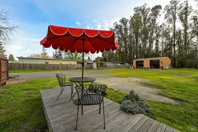 2103 Bodega Avenue, Petaluma, CA 94952 - Photo 37
