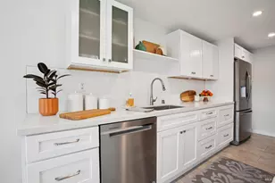 18 Dunlin Ct, San Rafael, CA 94903 - Photo 11