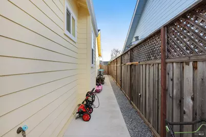 1935 San Marcos Drive, Santa Rosa, CA 95403 - Photo 39