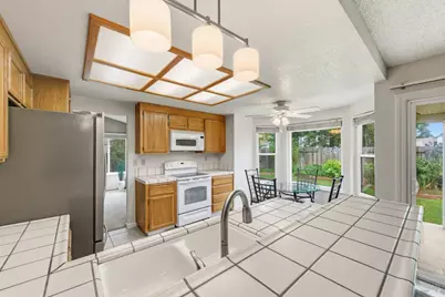 179 Buttercup Circle, Vacaville, CA 95687 - Photo 17