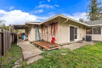 2336 Greenbriar Way, Santa Rosa, CA 95409 - Photo 39