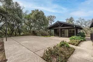 1261 Deerwood Dr, Ukiah, CA 95482 - Photo 27