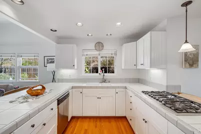 1911 Emerald Drive, Calistoga, CA 94515 - Photo 13