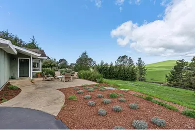 5855 Bodega Avenue, Petaluma, CA 94952 - Photo 11