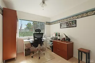 1000 Topsail Dr, Vallejo, CA 94591 - Photo 17