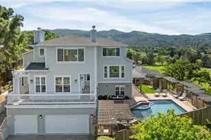 40 Miwok Dr, Novato, CA 94947 - Photo 1
