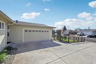 7070 Almond St, Rohnert Park, CA 94928 - Photo 25