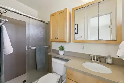 7070 Almond Street, Rohnert Park, CA 94928 - Photo 15