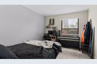 421 Oakwood Circle, Fairfield, CA 94534 - Photo 21