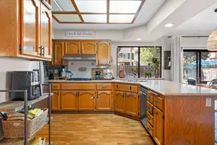 421 Oakwood Cir, Fairfield, CA 94534 - Photo 11