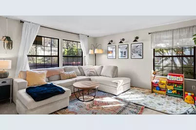 421 Oakwood Circle, Fairfield, CA 94534 - Photo 5