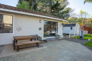 421 Oakwood Cir, Fairfield, CA 94534 - Photo 33