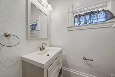 107 Sebastopol Avenue, Santa Rosa, CA 95407 - Photo 21