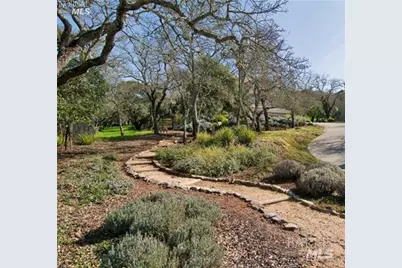 1150 Castle Oaks Drive, Napa, CA 94558 - Photo 31