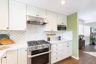 2431 Shoreline Dr, Napa, CA 94558 - Photo 15