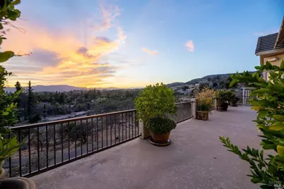 1143 Castle Oaks Drive, Napa, CA 94558 - Photo 5
