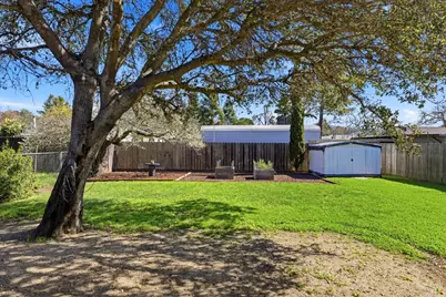 112 Roosevelt Street, Napa, CA 94558 - Photo 31