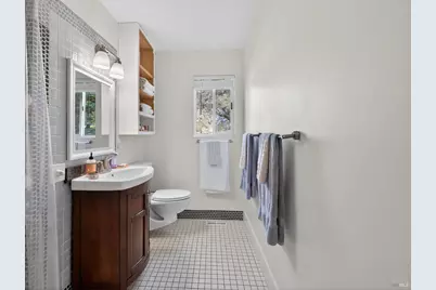 445 Marshall Avenue, Petaluma, CA 94952 - Photo 33