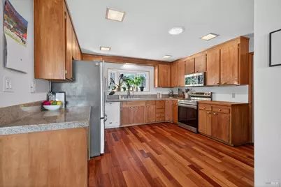 445 Marshall Avenue, Petaluma, CA 94952 - Photo 23