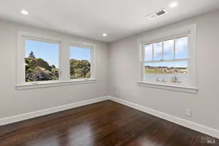 321 Alexander St, Crockett, CA 94525 - Photo 33