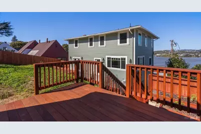 321 Alexander Street, Crockett, CA 94525 - Photo 45