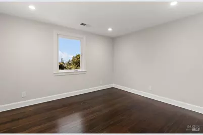 321 Alexander Street, Crockett, CA 94525 - Photo 29