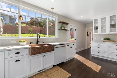 321 Alexander Street, Crockett, CA 94525 - Photo 17