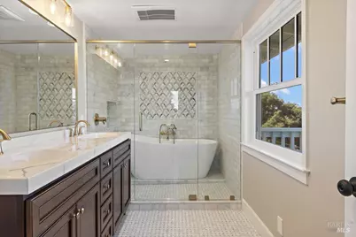 321 Alexander Street, Crockett, CA 94525 - Photo 27