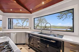 160 Crest Rd, Novato, CA 94945 - Photo 21