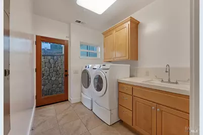 801 Samantha Court, Healdsburg, CA 95448 - Photo 15