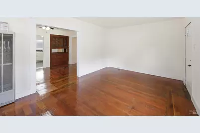 220 Carrillo Street, Santa Rosa, CA 95401 - Photo 7