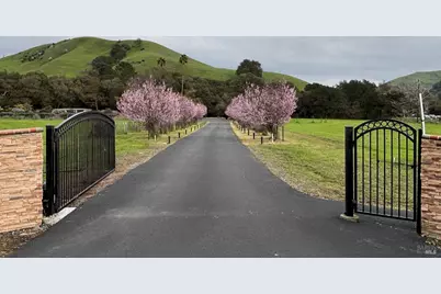 3534 Spurs Trail, American Canyon, CA 94503 - Photo 3