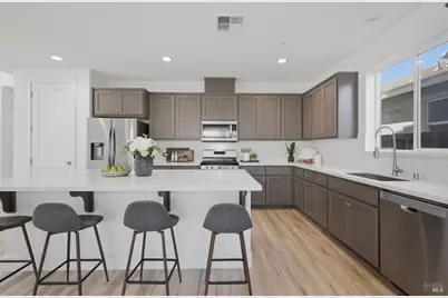 1588 Nightfall Lane, Fairfield, CA 94533 - Photo 9