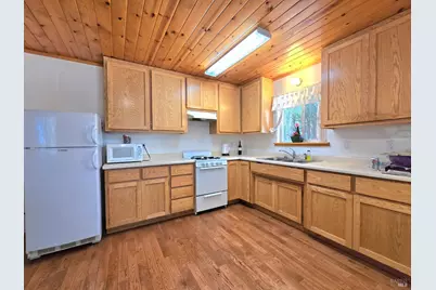 36193 Covelo Road, Willits, CA 95490 - Photo 11