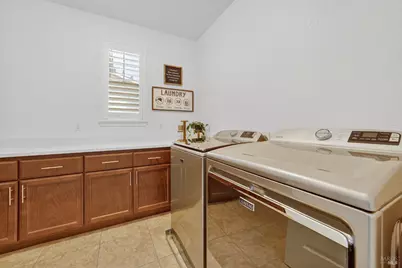 4273 Carnegie Court, Fairfield, CA 94534 - Photo 17