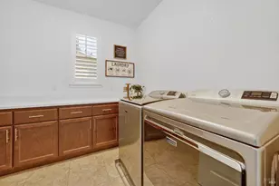 4273 Carnegie Ct, Fairfield, CA 94534 - Photo 17