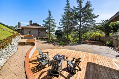 174 Main Drive, San Rafael, CA 94901 - Photo 1