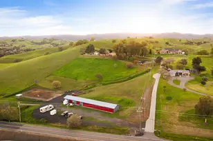 7413 English Hills Rd, Vacaville, CA 95688 - Photo 5