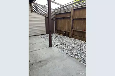 631 Military Drive, Benicia, CA 94510 - Photo 21