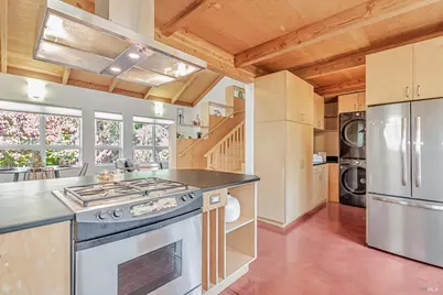 455 Florence Avenue, Sebastopol, CA 95472 - Photo 23