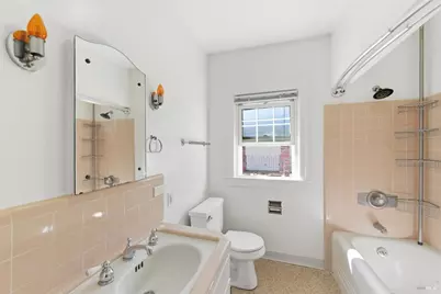 639 E 5th Street, Benicia, CA 94510 - Photo 19