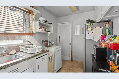 11 San Rafael Avenue, San Rafael, CA 94901 - Photo 25