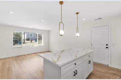 8 Corte Dorado Court, Benicia, CA 94510 - Photo 13