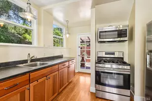 100 B St, Vallejo, CA 94590 - Photo 9