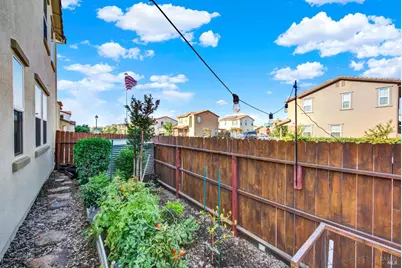 336 Primrose Drive, Vacaville, CA 95687 - Photo 47