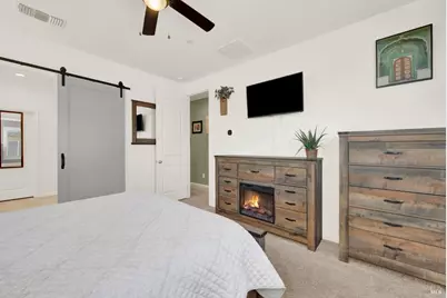 336 Primrose Drive, Vacaville, CA 95687 - Photo 37