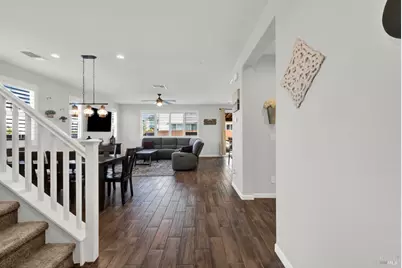 336 Primrose Drive, Vacaville, CA 95687 - Photo 3