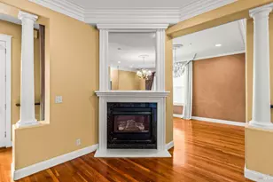 382 Lakeview Dr, Napa, CA 94559 - Photo 13